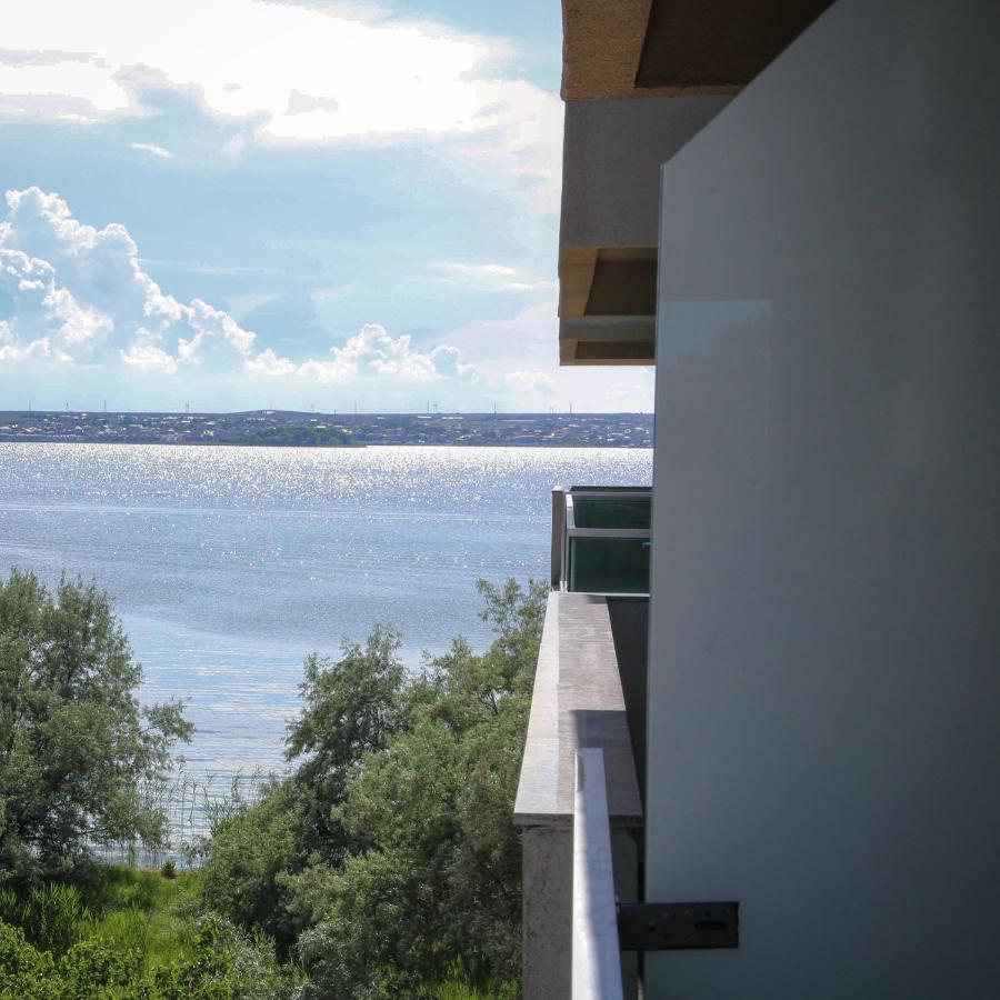 Myamar Apartment Mamaia Luaran gambar